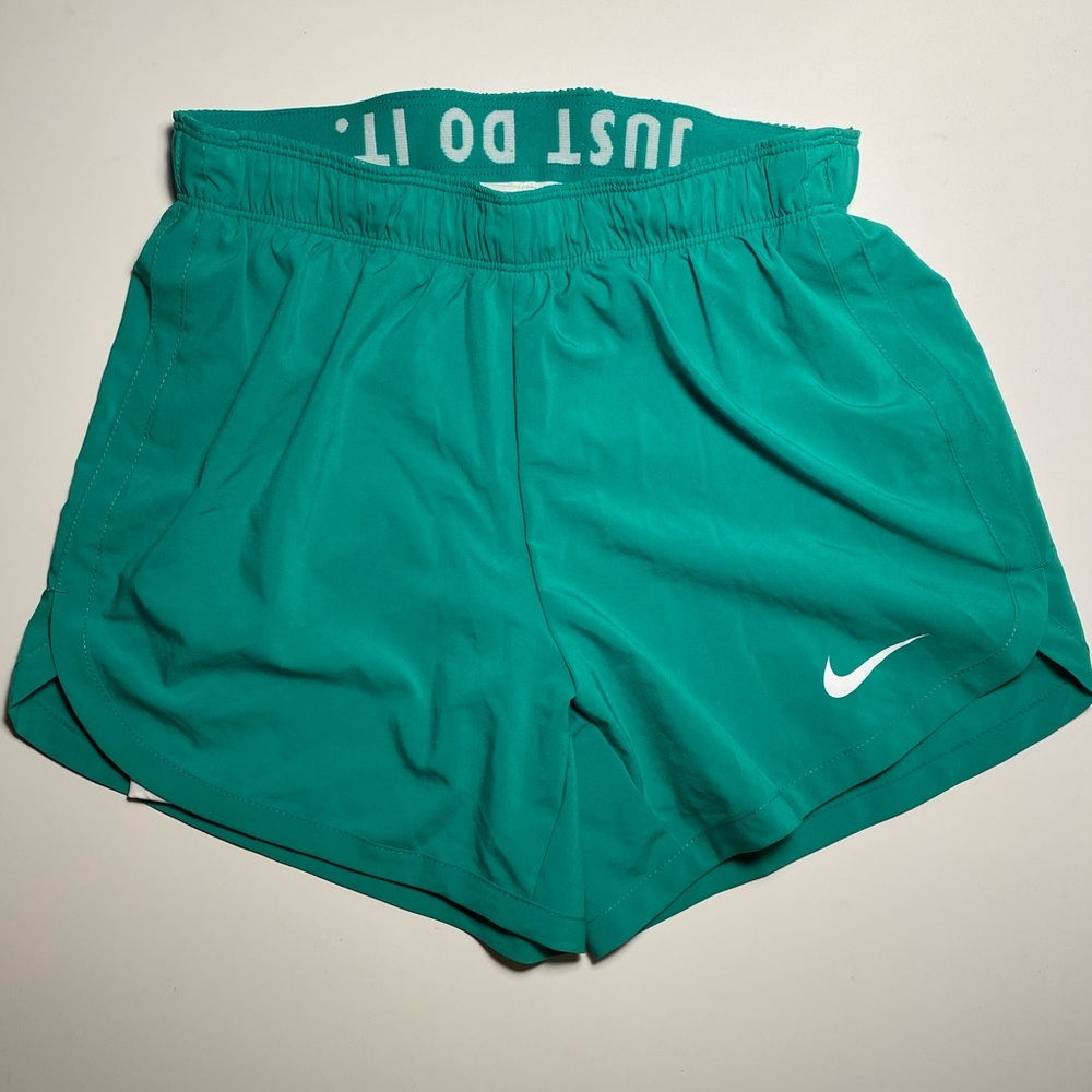 green nike dri-fit shorts